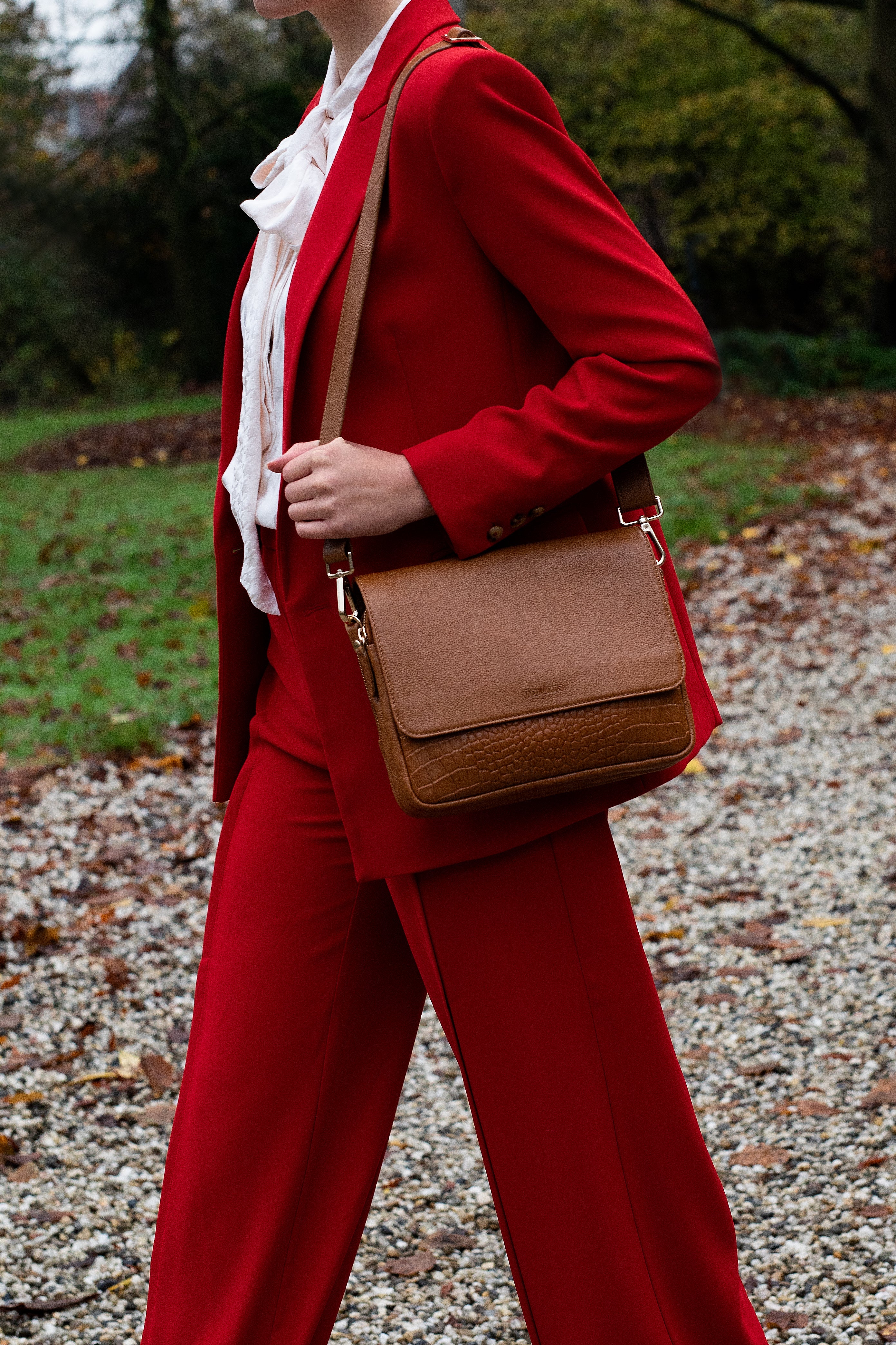 Zeology-Leather