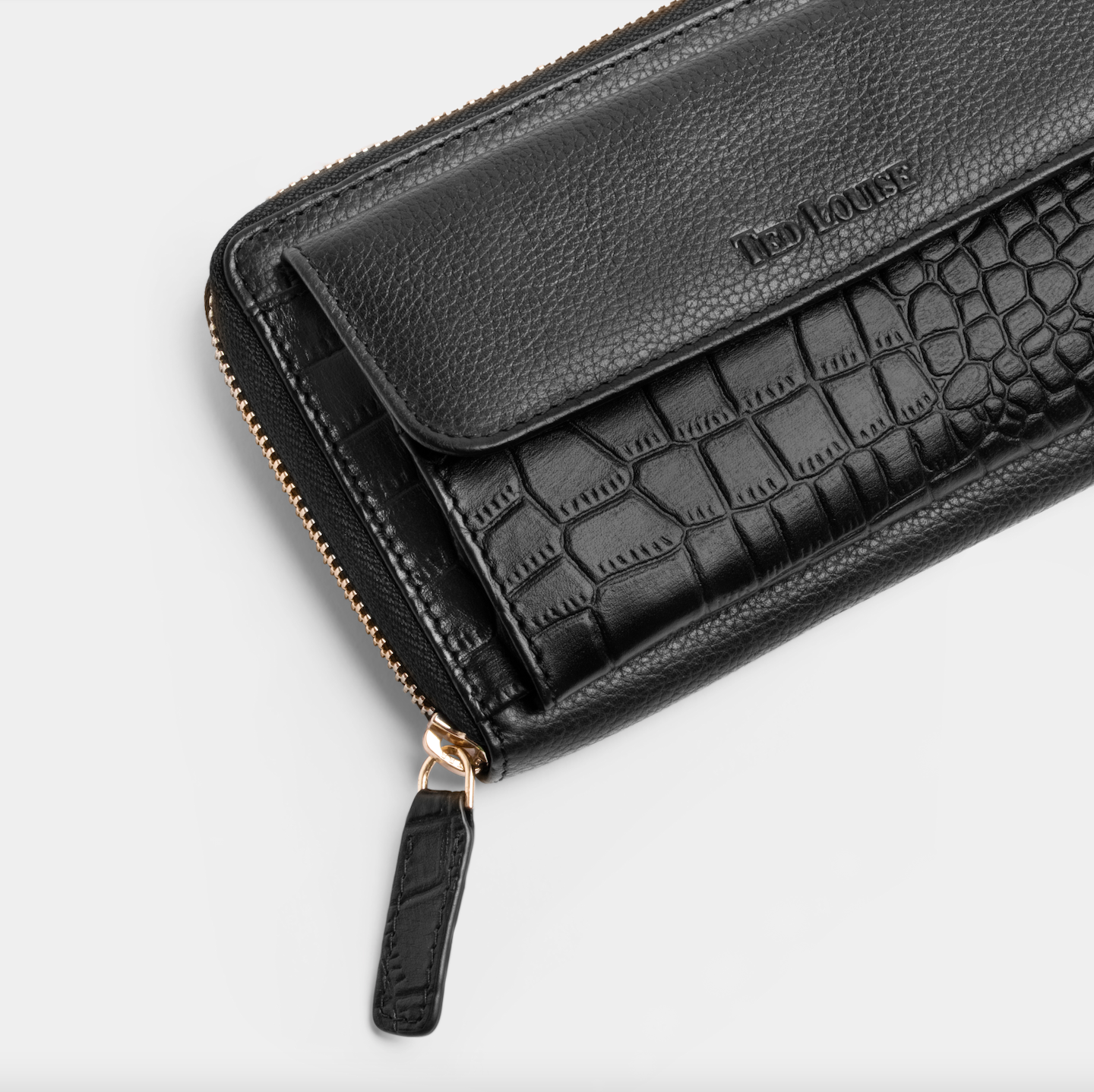 Christina leather phone bag